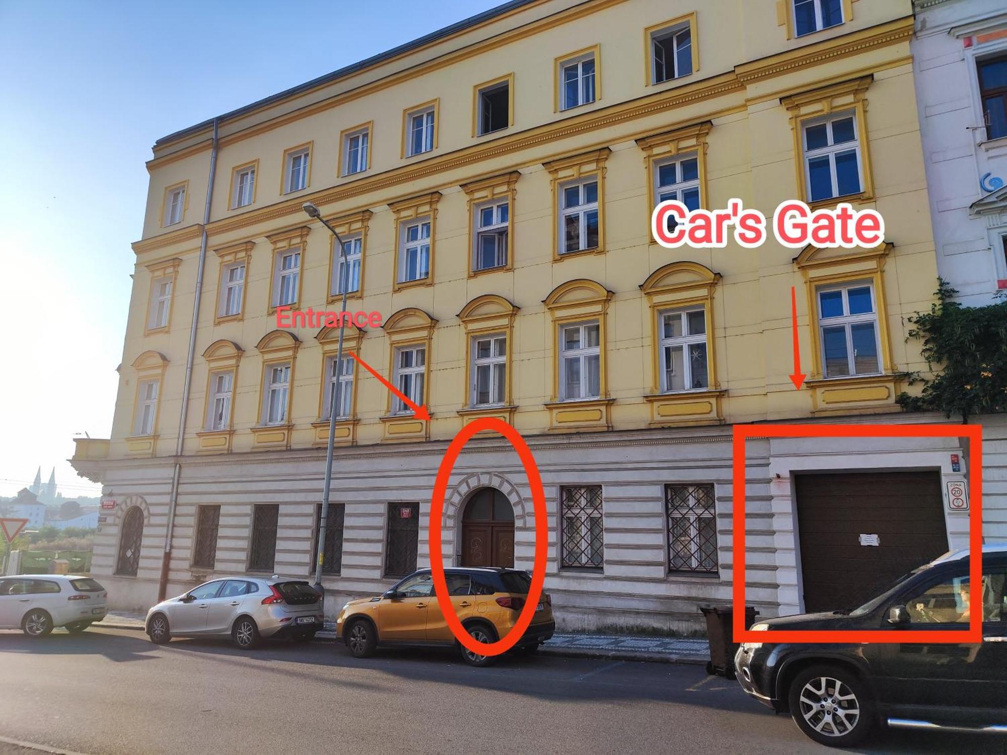 Spacious Flat & Parking Possibility, 3 Stops To Wenceslav Square ปราก ภายนอก รูปภาพ